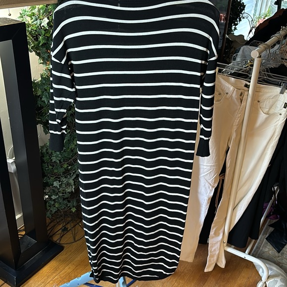A.L.C rayon knit midi dress, size small, black and white with V fringe. - Picture 4 of 7